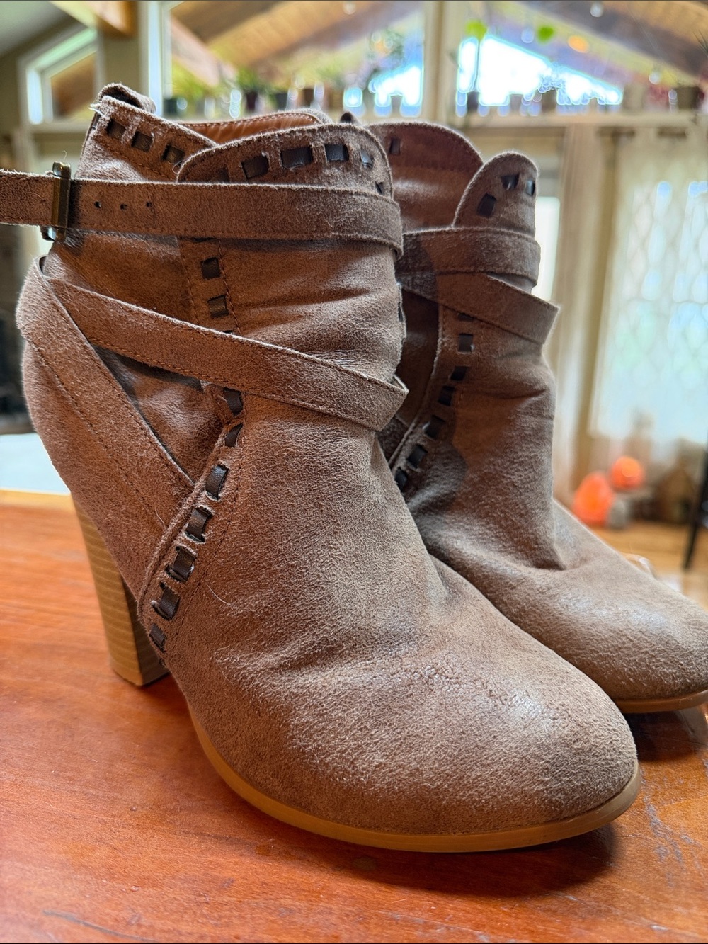 VENUS Brown Suede Wrap Ankle Booties